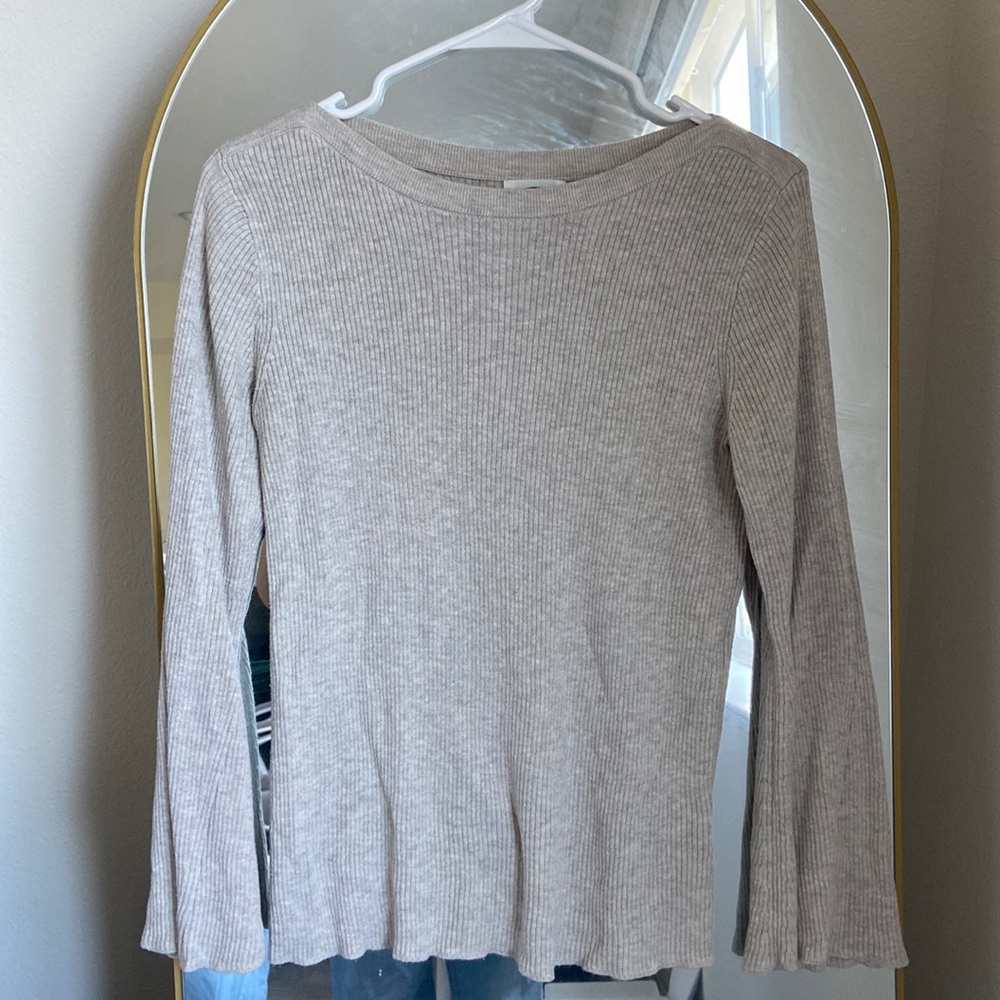 Old Navy Bell Sleeve Beige Sweater